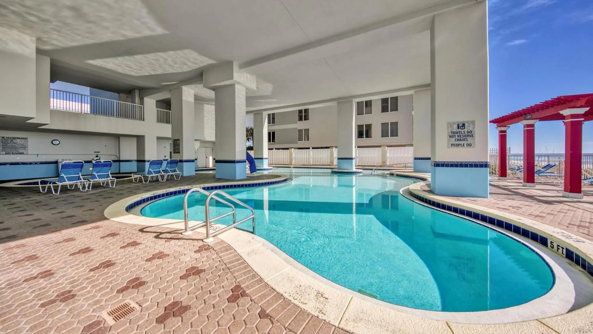 Beachfront Unit-Majestic Beach Resort Панама-Сити